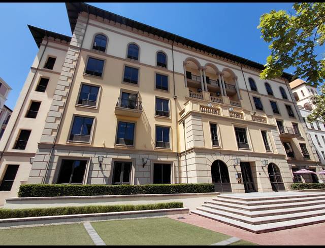 151M² OFFICE TO LET IN MAGALIESSIG